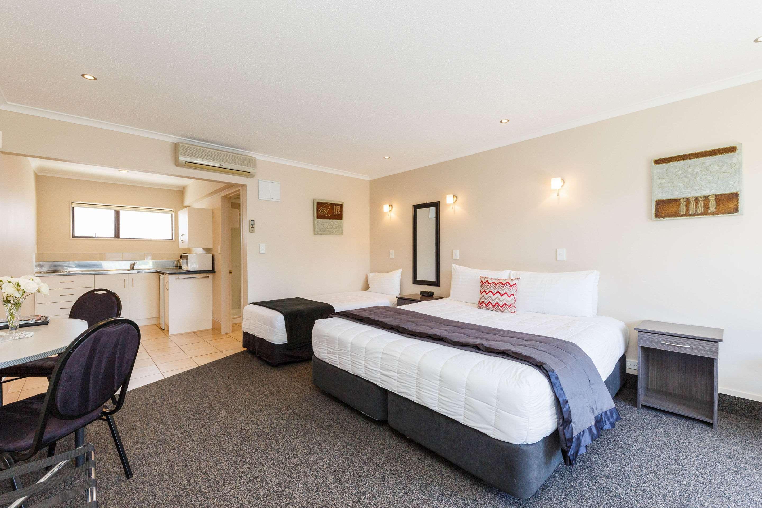 Kauri Court Motel Палмерстон-Норт Экстерьер фото