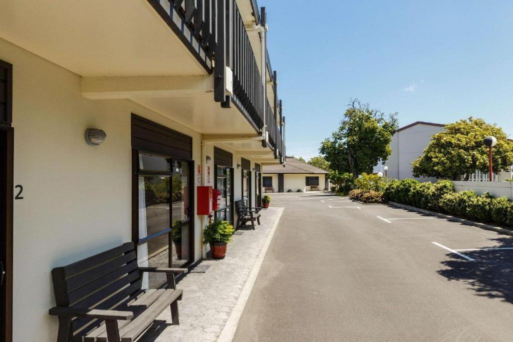 Kauri Court Motel Палмерстон-Норт Номер фото